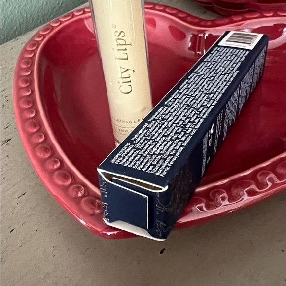 City Lips® Plumping Lip Gloss 0.16 FL OZ 💋 - Picture 9 of 16